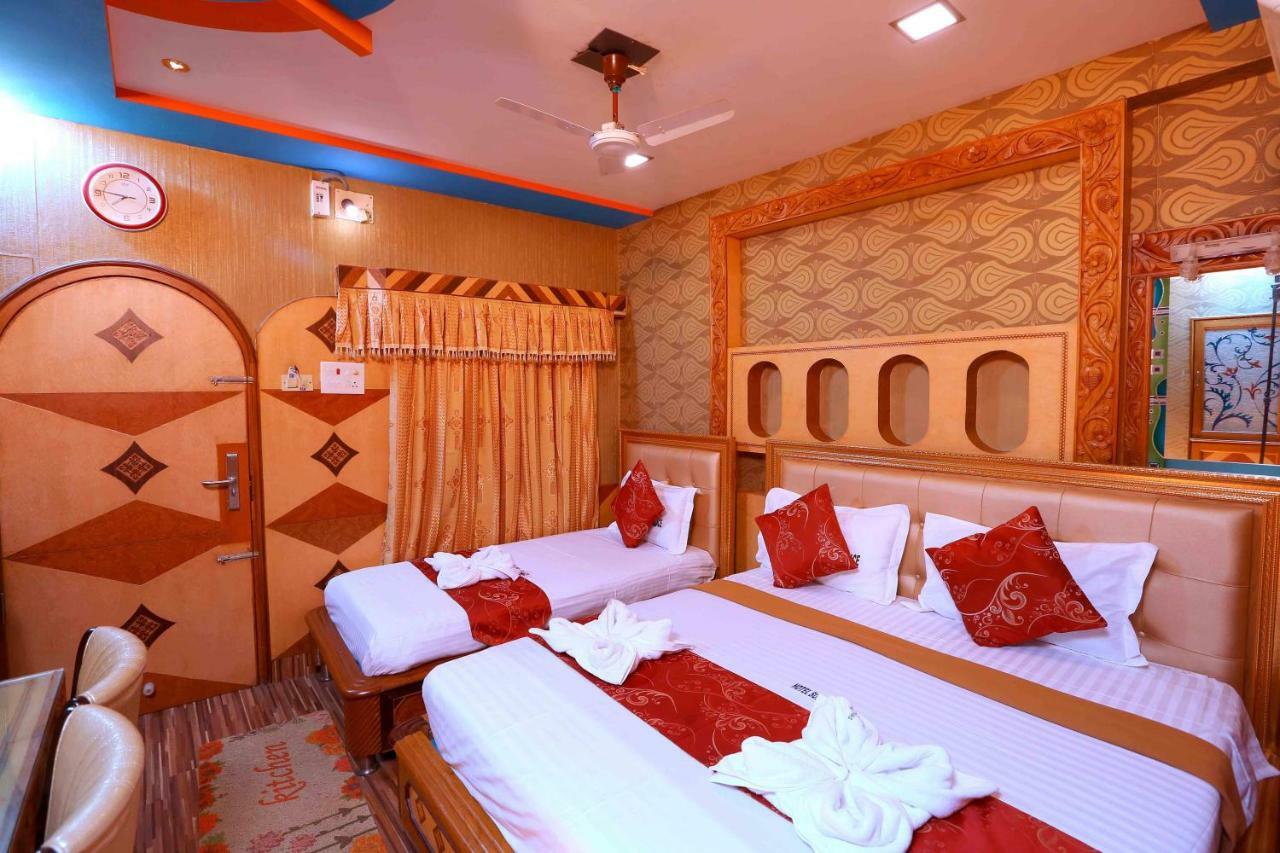 Hotel Shri Swarna'S Palace - A Business Class Hotel Tiruchirappalli Exterior foto